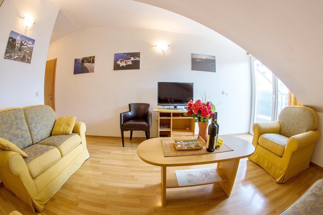 Apartments Luka 부드바 외부 사진